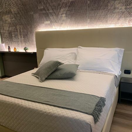 Casa Vacanze Clorofilla Bergamo Luaran gambar